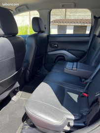 Voiture
Citroën C-Crosser 2.2 HDi 4WD 156 cv Boîte auto