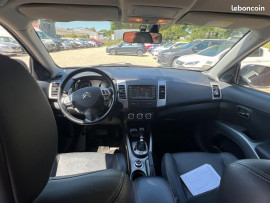 Voiture
Citroën C-Crosser 2.2 HDi 4WD 156 cv Boîte auto