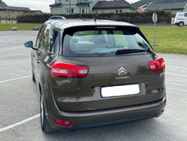 Voiture
Citroën C4 Picasso 1.6 E-HDI/Automatique