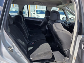 
                                                                                        Voiture
                                                                                         CITROEN C4 PICASSO - 1,6 HDI 110 CV AMBIANCE - 6 CV