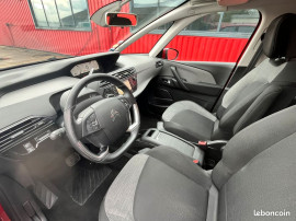 
                                                                                        Voiture
                                                                                         Citroën c4 PICASSO blue hdi s&s business / BVA8 / 2019