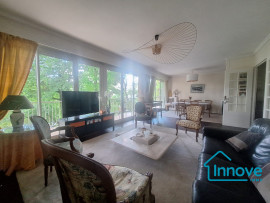 
                                                                                        Vente
                                                                                         Clagny-Glatigny : 5 pièces dans la verdure et avec un excellent