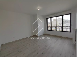 
                                                                                        Location
                                                                                         Clamart 2 pièces dans résidence de 2022