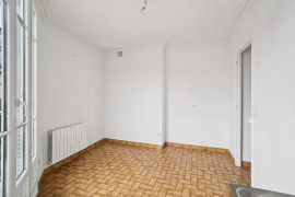 
                                                                                        Vente
                                                                                         CLICHY - SOUCHAL