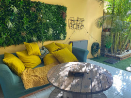 
                                                                                        Location
                                                                                         🌿 Cocon Bohème - T2 grand confort avec jardin 🌿