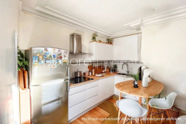 
                                                                                        Vente
                                                                                         COEUR BATIGNOLLES - TRES JOLI 3 PIECES