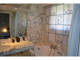 
                                                                                        Vente
                                                                                         Cœur Mont Boron 4 pièces 120 M² Dernier étage Piscine