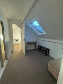 
                                                                                        Colocation
                                                                                         Coliving meublé – Jardin privatif