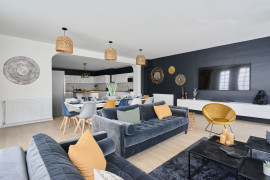 
                                                                                        Colocation
                                                                                         Colocation 14 chambres