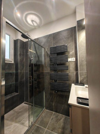 
                                                                                        Colocation
                                                                                         Colocation 2 étudiants - T3 meublé Nice Centre