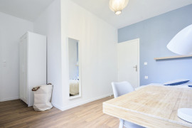 
                                                                                        Colocation
                                                                                         Colocation 4 chambres