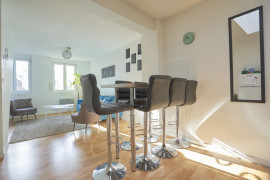 
                                                                                        Colocation
                                                                                         Colocation 5 chambres