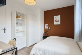 
                                                                                        Colocation
                                                                                         Colocation 5 chambres