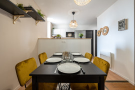 
                                                                                        Colocation
                                                                                         Colocation 5 chambres