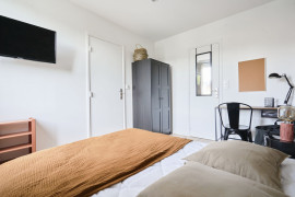 
                                                                                        Colocation
                                                                                         Colocation 5 chambres
