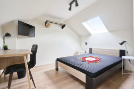 
                                                                                        Colocation
                                                                                         Colocation 5 chambres