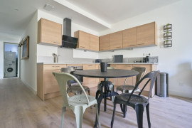 
                                                                                        Colocation
                                                                                         Colocation 5 chambres
