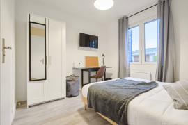 
                                                                                        Colocation
                                                                                         Colocation 6 chambres