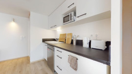 
                                                                                        Colocation
                                                                                         Colocation 6 chambres