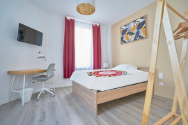 
                                                                                        Colocation
                                                                                         Colocation 6 chambres