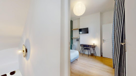 
                                                                                        Colocation
                                                                                         Colocation 8 chambres