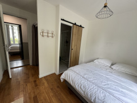 
                                                                                        Colocation
                                                                                         Colocation 8 chambres