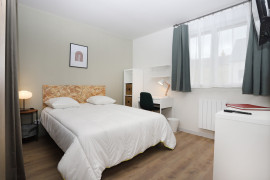 
                                                                                        Colocation
                                                                                         Colocation 8 chambres