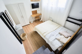 
                                                                                        Colocation
                                                                                         Colocation 9 chambres