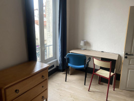 
                                                                                        Colocation
                                                                                         Colocation à 5 min à pied de Jaude