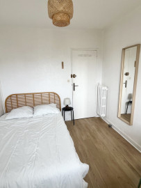 
                                                                                        Colocation
                                                                                         2 chambres colocation cen entre ville