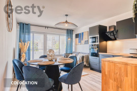 
                                                                                        Colocation
                                                                                         Colocation – Chambre avec accès balcon