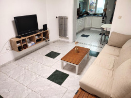 
                                                                                        Colocation
                                                                                         Colocation - chambres 14m² renouvelées 420€ CC