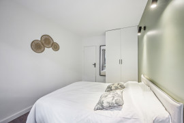 
                                                                                        Colocation
                                                                                         Colocation confortable de 4 chambres