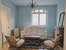 
                                                                                        Colocation
                                                                                         Colocation dans maison de maître avec jardin