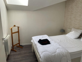 
                                                                                        Colocation
                                                                                         Colocation dans un duplex sans vis à vis à Cergy