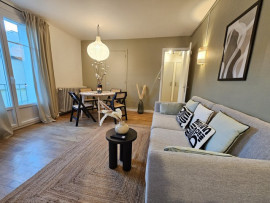 
                                                                                        Colocation
                                                                                         Colocation de 3 chambres dans un appartement entièrement meublé et rénové à Villeurbanne