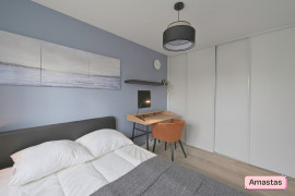 
                                                                                        Colocation
                                                                                         Colocation de 3 chambres dans un appartement entièrement meublé, rénové et décoré avec goût à Lyon 5, Point du Jour