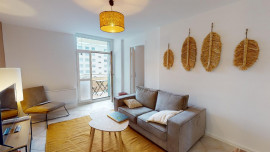 
                                                                                        Colocation
                                                                                         Colocation de 4 chambres dans un appartement entièrement meublé et rénové avec goût à Lyon 8