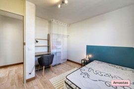 
                                                                                        Colocation
                                                                                         COLOCATION DE 4 CHAMBRES SUR LYON 8 - 569654