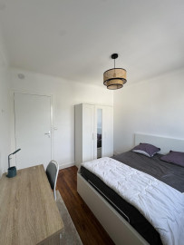 
                                                                                        Colocation
                                                                                         Colocation d'une chambre dans une maison de 75M2