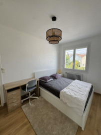 
                                                                                        Colocation
                                                                                         Colocation d'une chambre dans une maison de 75M2