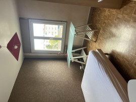 
                                                                                        Colocation
                                                                                         Colocation étudiante