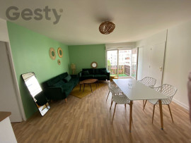 
                                                                                        Colocation
                                                                                         1 chambre dans colocation Beauregard