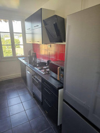 
                                                                                        Colocation
                                                                                         Colocation meublée 3 chambres, 74 m²