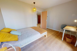 
                                                                                        Colocation
                                                                                         COLOCATION MEUBLÉE 4 CHAMBRES – 82 m²