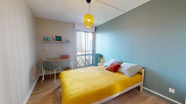 
                                                                                        Colocation
                                                                                         COLOCATION MEUBLÉE 4 CHAMBRES – 82 m²
