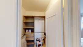 
                                                                                        Colocation
                                                                                         Colocation meublée de 4 chambres avec balcon