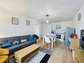 
                                                                                        Colocation
                                                                                         Colocation Nantes
