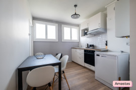 Colocation
Colocation rénovée 3 chambres Les Minimes avec terrasse