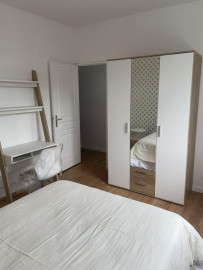 
                                                                                        Colocation
                                                                                         Colocation Roubaix- 3 chambres restantes